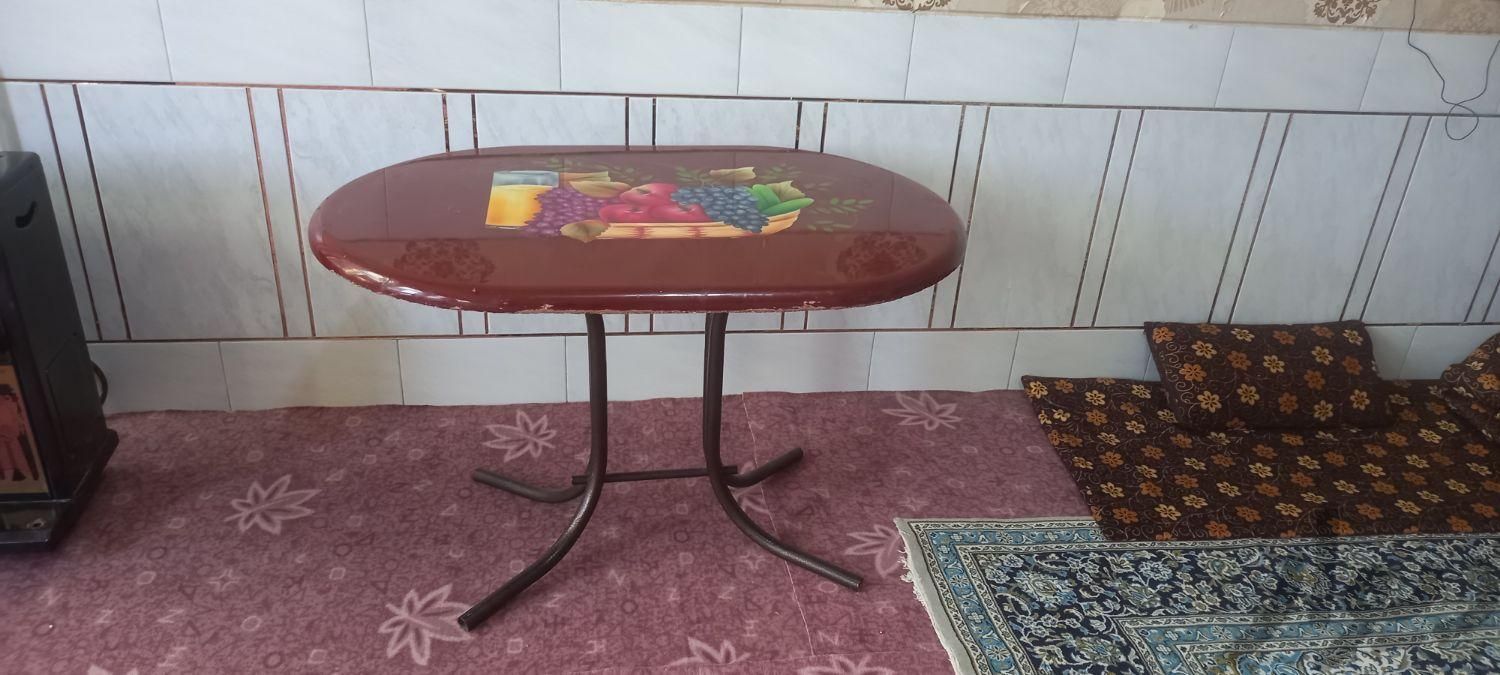 میز ناهارخوری با سه عدد صندلی|میز و صندلی غذاخوری|اصفهان, جوزدان|دیوار