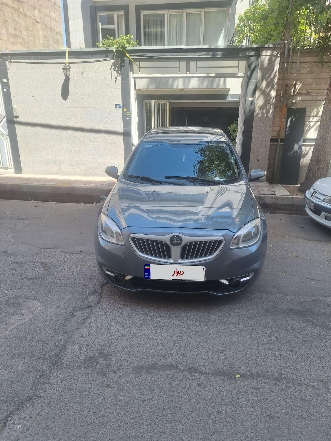 برلیانس H330 اتوماتیک 1500cc، مدل ۱۳۹۶|خودرو سواری و وانت|تبریز, |دیوار