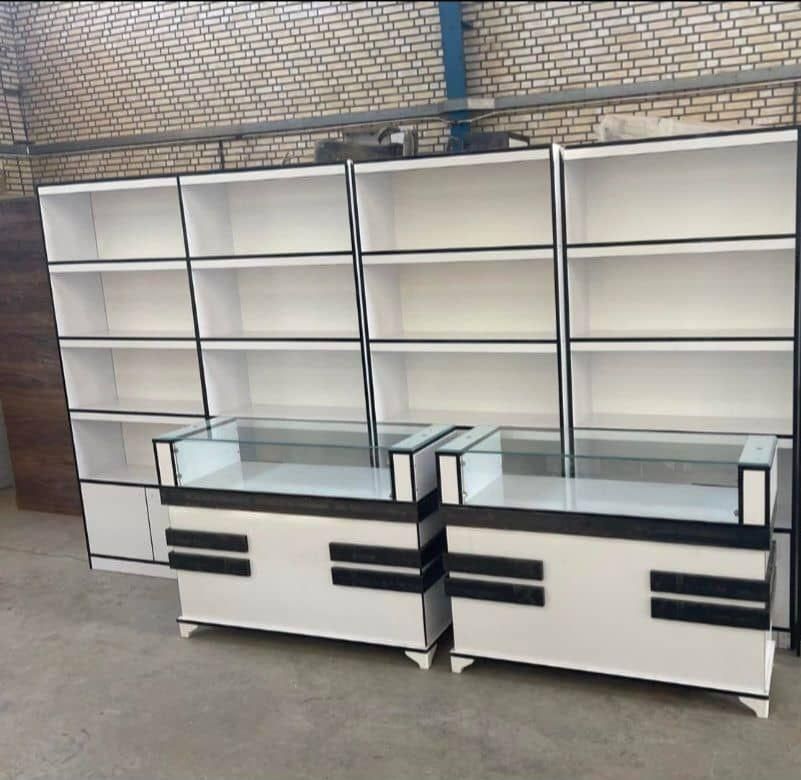 پیشخوان قفسه طبقاتی ویتریندار|فروشگاه و مغازه|تبریز, |دیوار