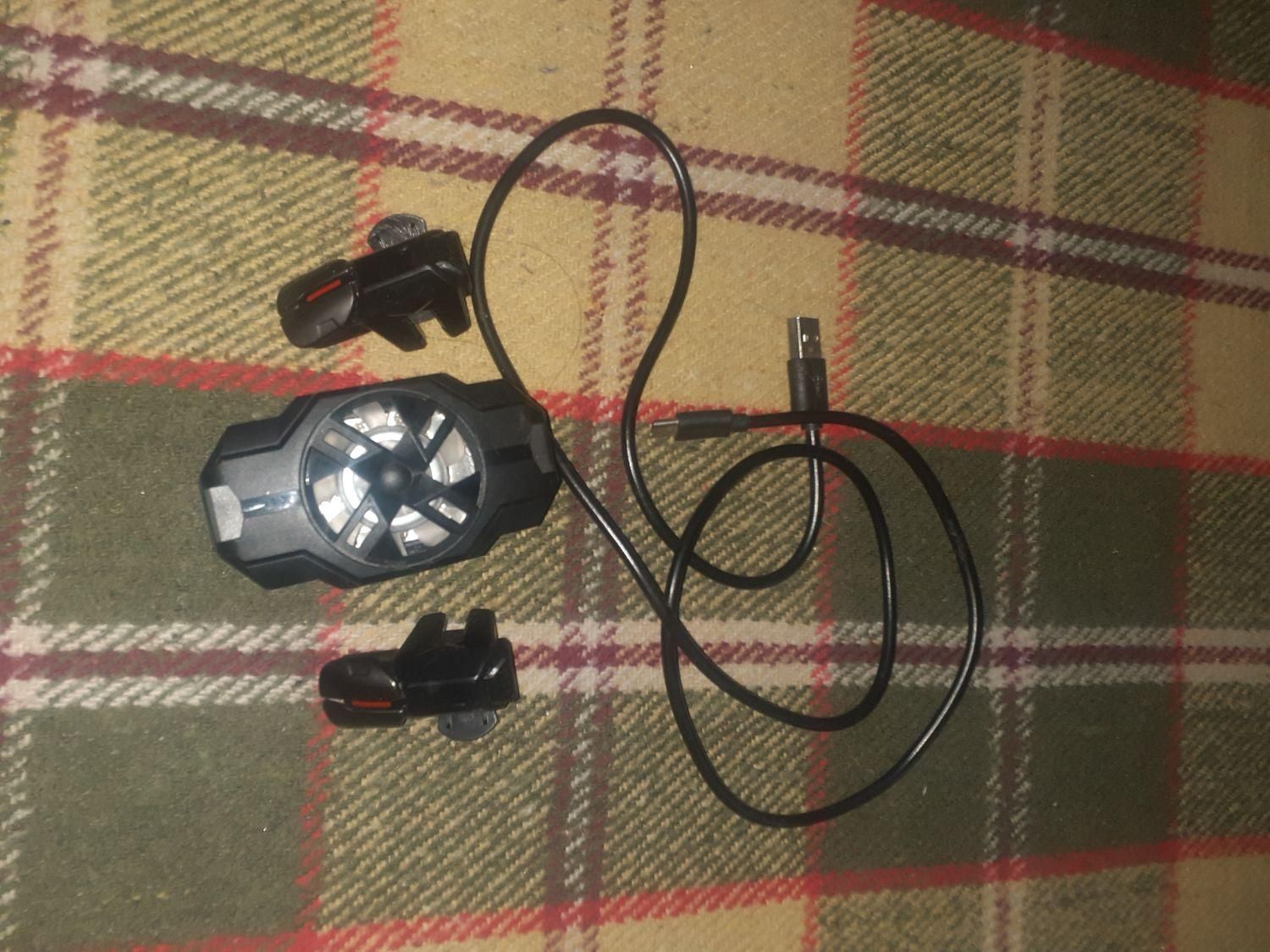 دسته و فن مبایل برای کالاف و پابجی و فن خنک کننده|کنسول، بازی ویدئویی و آنلاین|پاکدشت, خاتون آباد|دیوار