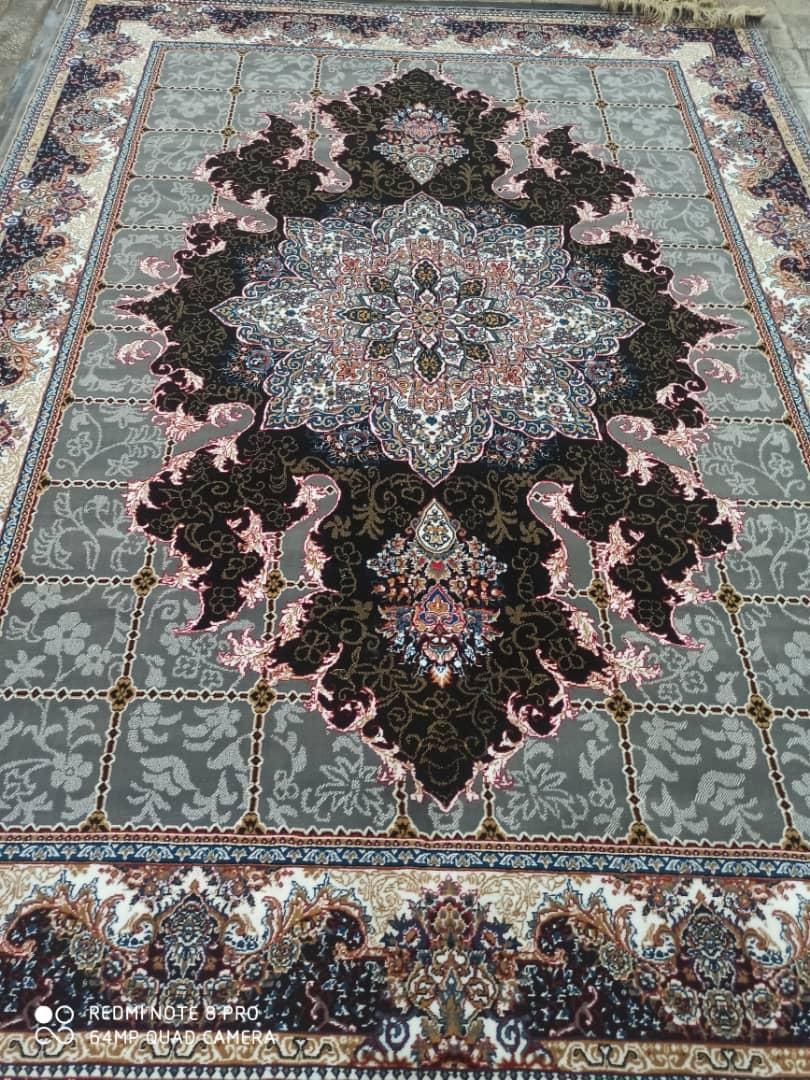 فرش نگین مشهد طرح هفت صد شانه|فرش|همدان, |دیوار