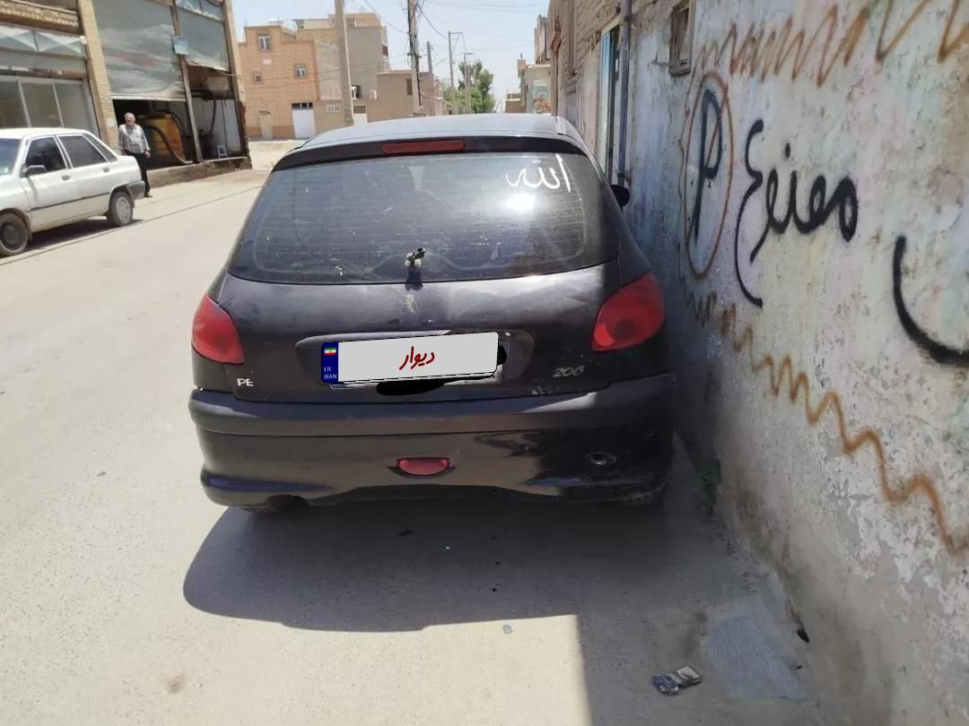 پژو 206 مشکی تیپ 2مدل 1381|خودرو کلاسیک|اصفهان, شفق|دیوار