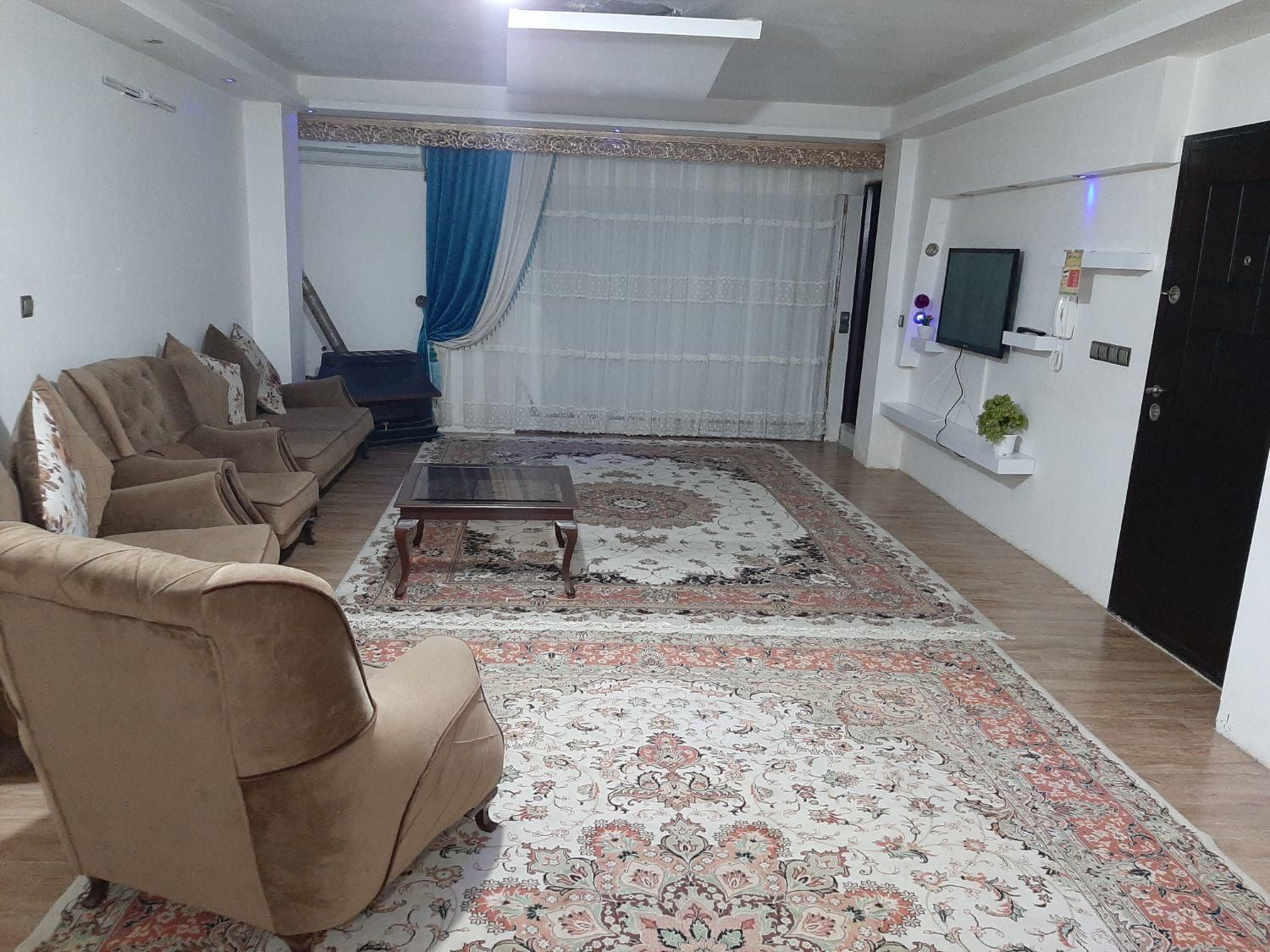 سوییت آپارتمان مبله مرکز شهر اسپیلت دار|اجارهٔ کوتاه‌مدت آپارتمان و سوئیت|بجنورد, |دیوار