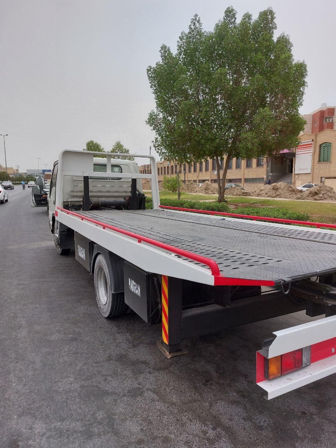 امداد خودرو خودروبر حمل خودرو نیسان جرثقیل یدک کش|خدمات حمل و نقل|بندرعباس, |دیوار