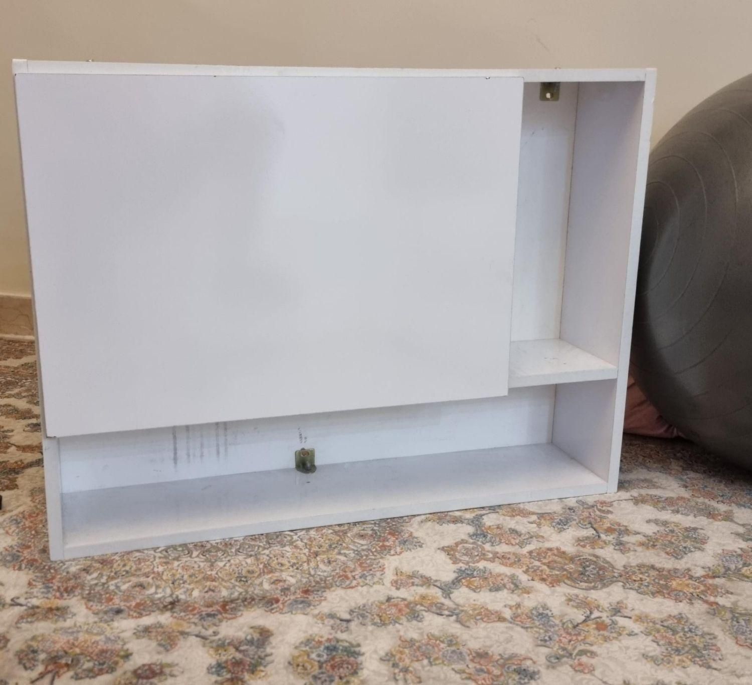 میز تحریر دیواریMDF  با ویترین و کتابخانه ۸۰ در ۶۰|میز تحریر و کامپیوتر|تهران, فردوس|دیوار