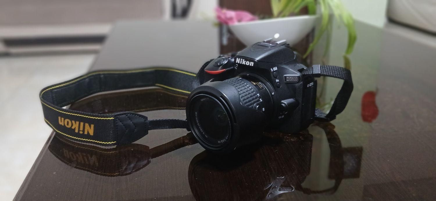 دوربین عکاسی نیکون Nikon مدلD5600 VR18-55kit|دوربین عکاسی و فیلم‌برداری|اصفهان, شهرک میلاد|دیوار