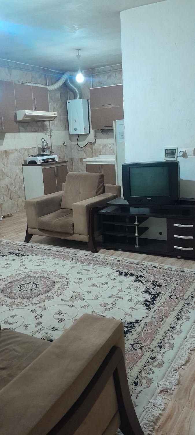 اجاره روزانه/هفتگی/ماهانه آپارتمان ۶۰ متری|اجارهٔ کوتاه‌مدت آپارتمان و سوئیت|قزوین, |دیوار