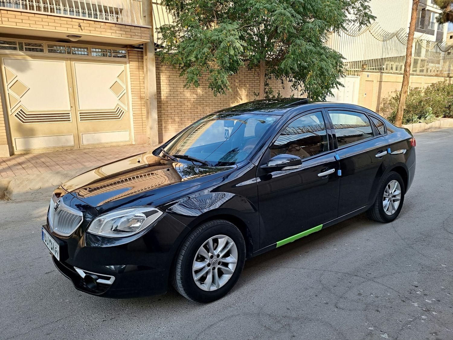 برلیانس H330 اتوماتیک 1650cc، مدل ۱۳۹۹ بدون رنگ|خودرو سواری و وانت|اصفهان, روشن‌دشت|دیوار
