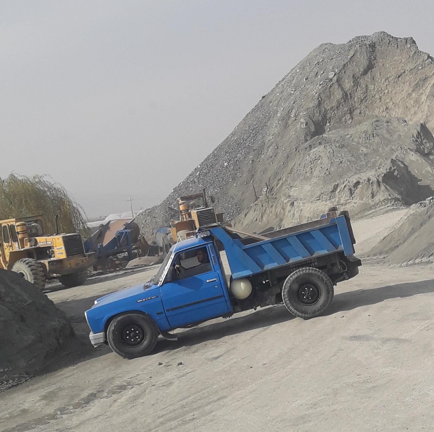 باکمپرسی شسته ماسه شن بیس نیسانی ماسه درجه یک|خدمات حمل و نقل|کرمانشاه, |دیوار