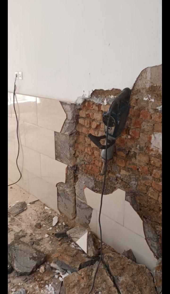 تخریب ساختمان(فقط داخلی باچندین سال سابقه فعالیت)|خدمات پیشه و مهارت|قزوین, |دیوار