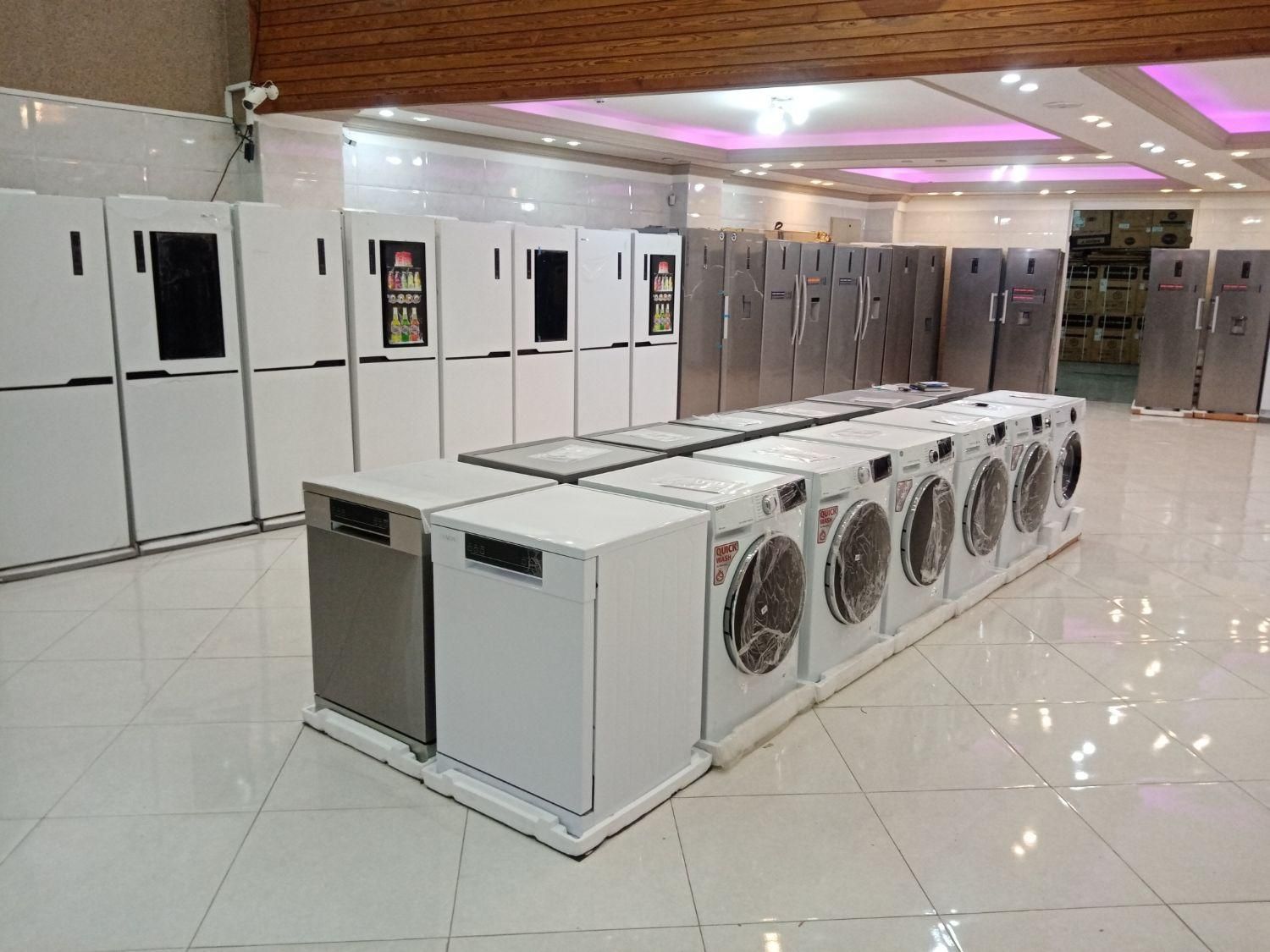 نه پله نرسیده به فلکه کسری بازرگانی رضایی|یخچال و فریزر|ارومیه, |دیوار