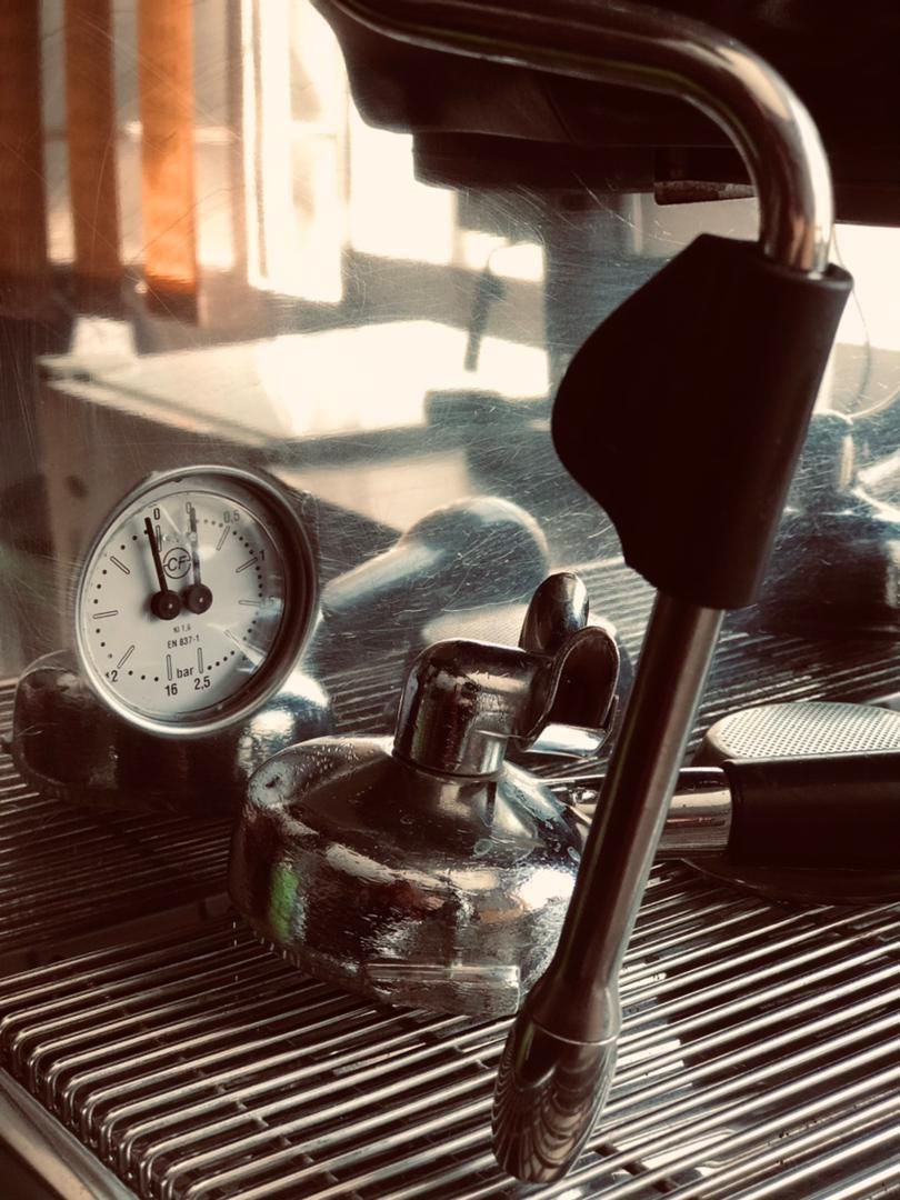 اشتغال وآموزش باریستا،کافی شاپ(فنی وحرفه ای)|استخدام خدمات فروشگاه و رستوران|مشهد, آزادشهر|دیوار