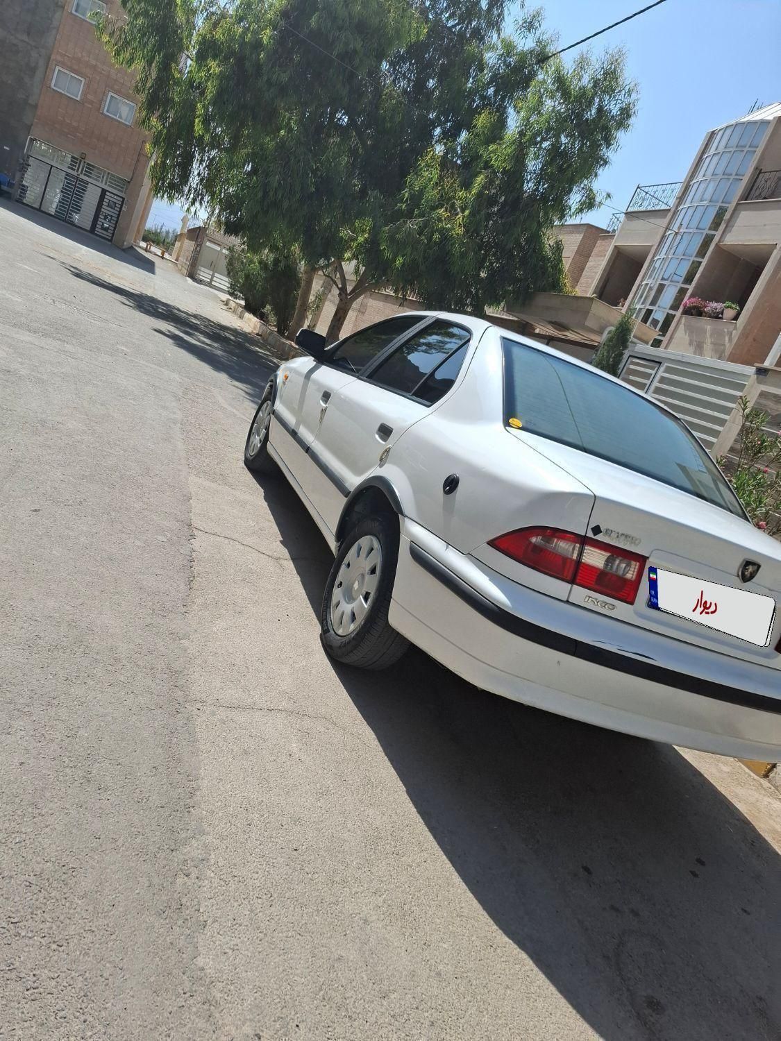 سمند LX EF7، مدل ۱۳۹۰ دوگانه کارخانه خونگی سالم|خودرو سواری و وانت|اصفهان, بهارستان|دیوار