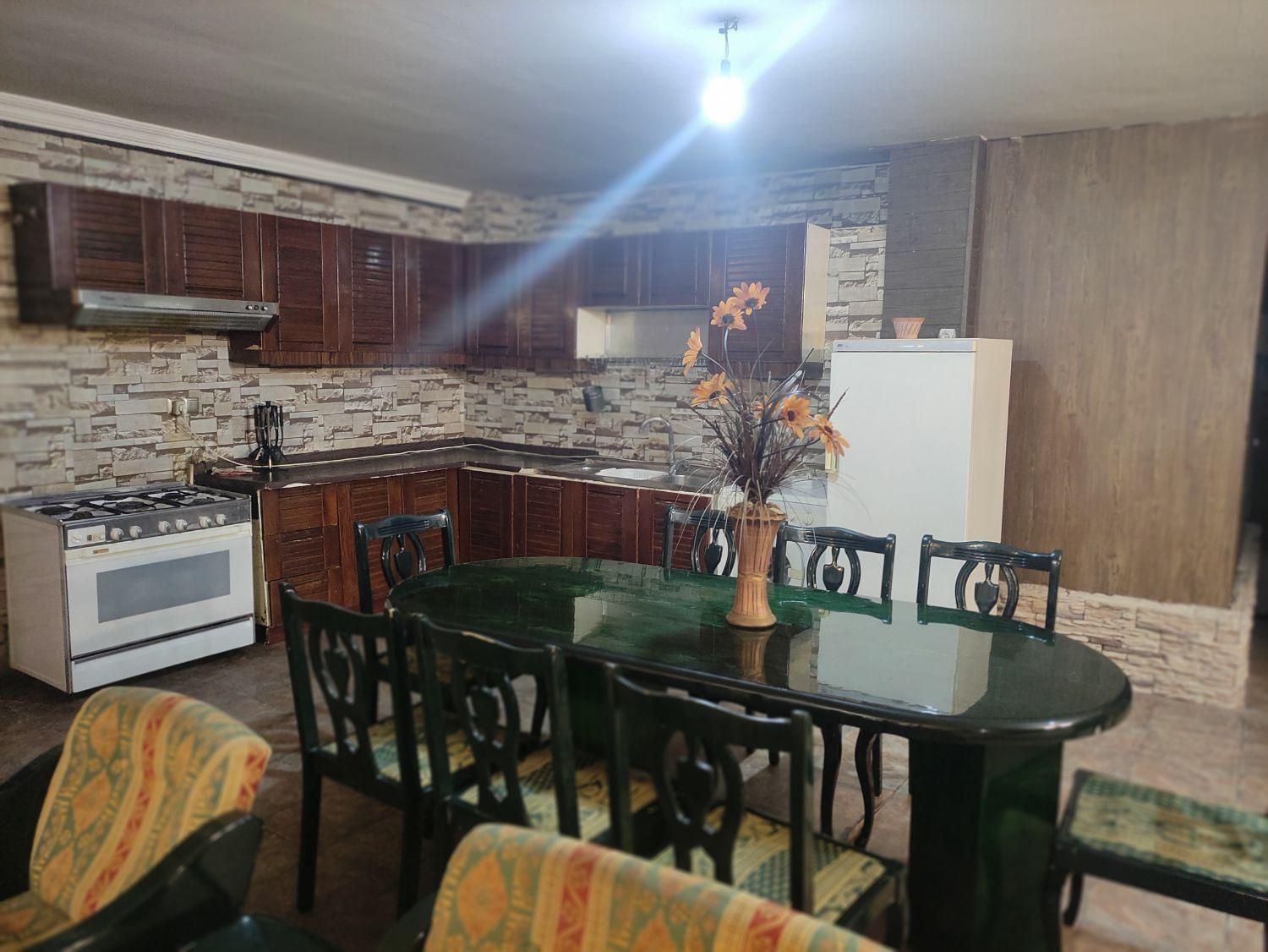 اجاره روزانه/هفتگی /ماهانه/آپارتمان مرکز شهر 33پل|اجارهٔ کوتاه‌مدت آپارتمان و سوئیت|اصفهان, خلجا|دیوار