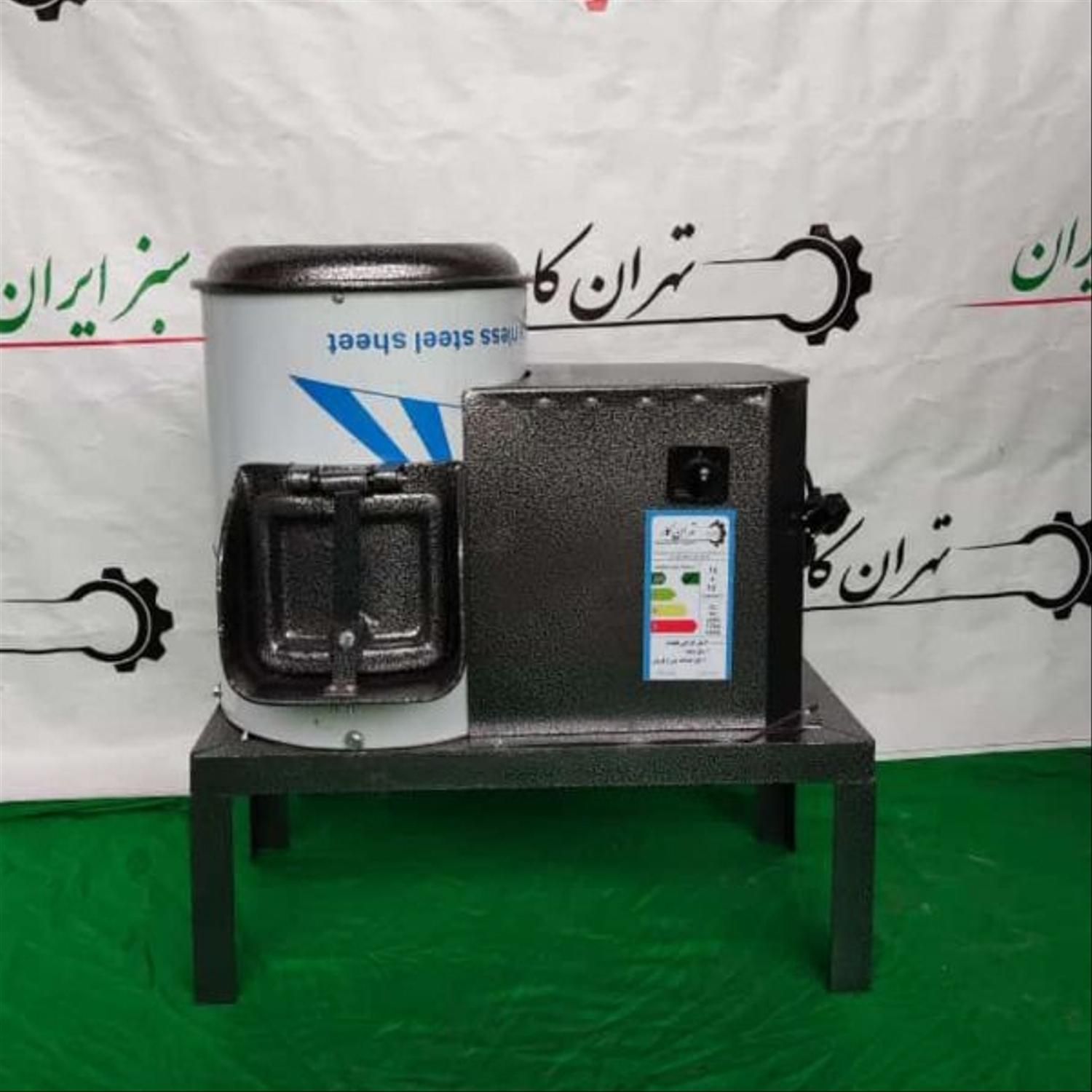 خمیرکن و سبزی خردکن و ربگیر نو ضمانت شده|خردکن، آسیاب، غذاساز|مرودشت, |دیوار