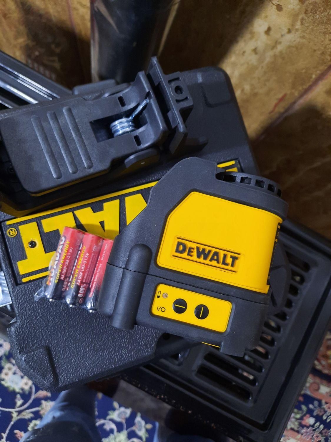 ترازلیزری دیوالت نورسبز تراز لیزری DEWALT اصل لیزر|ابزارآلات|مشهد, طبرسی شمالی|دیوار
