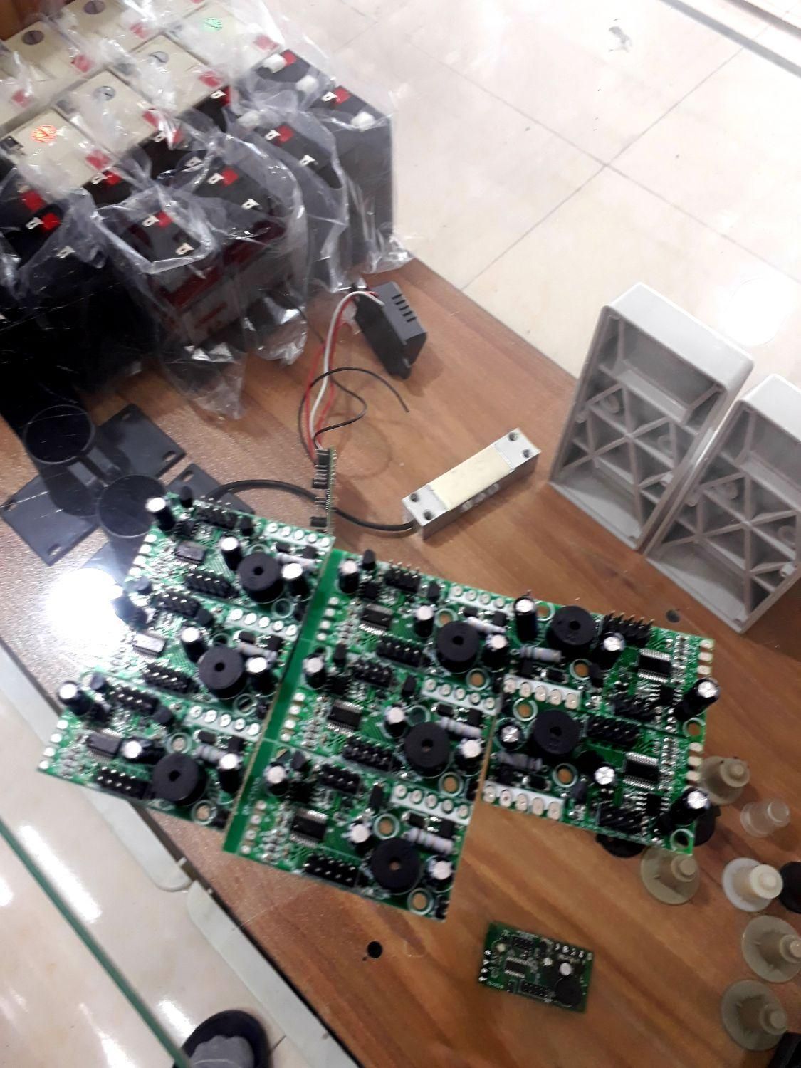 باتری ترازو و باسکول تعمیرات قطعات|فروشگاه و مغازه|شهریار, شهریار|دیوار