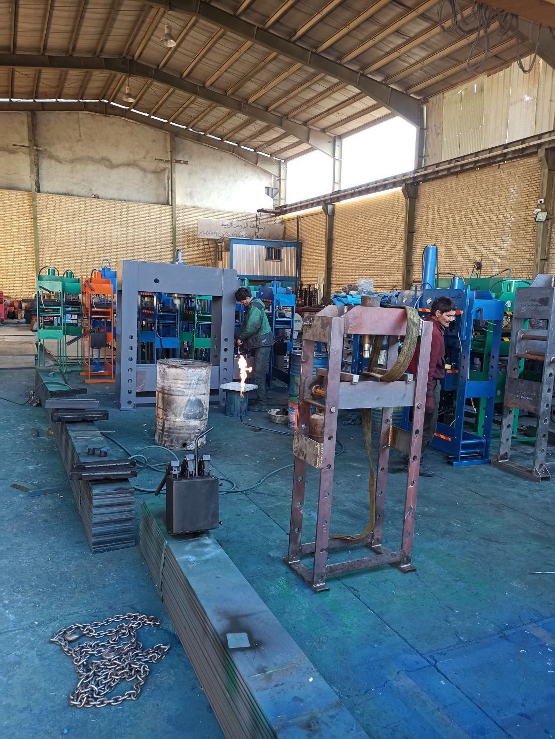 بی رقیب در کیفیت کاویان پرس دستگاه جک|ماشینآلات صنعتی|یزد, |دیوار