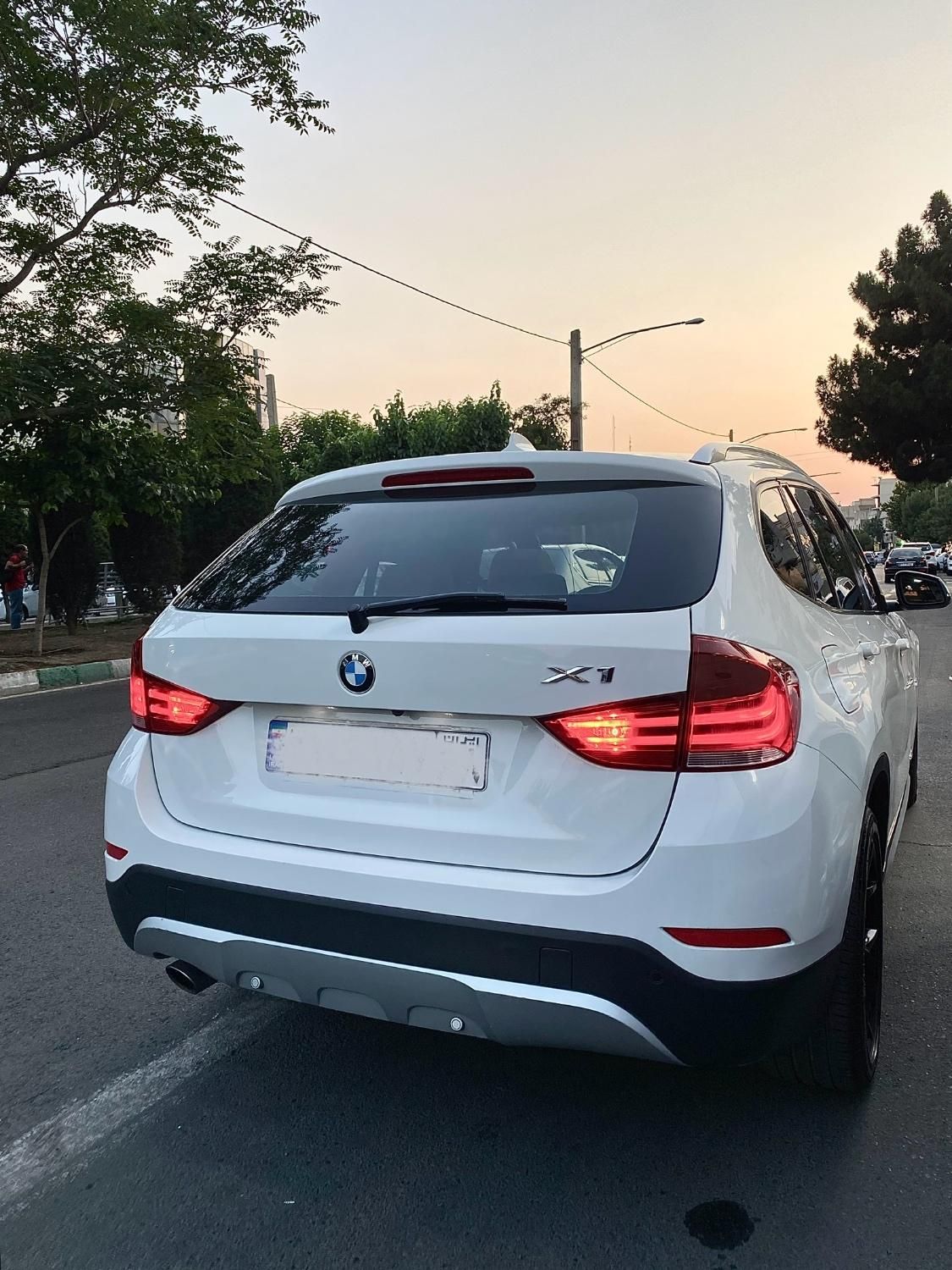 BMW X1|خودرو سواری و وانت|تهران, عباس‌آباد|دیوار