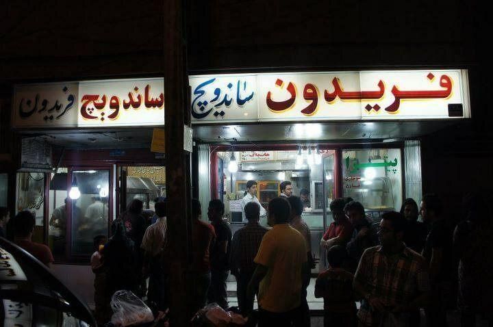استخدام تعدادی کارگر ساده با جای خواب|استخدام خدمات فروشگاه و رستوران|تهران, نیلوفر|دیوار
