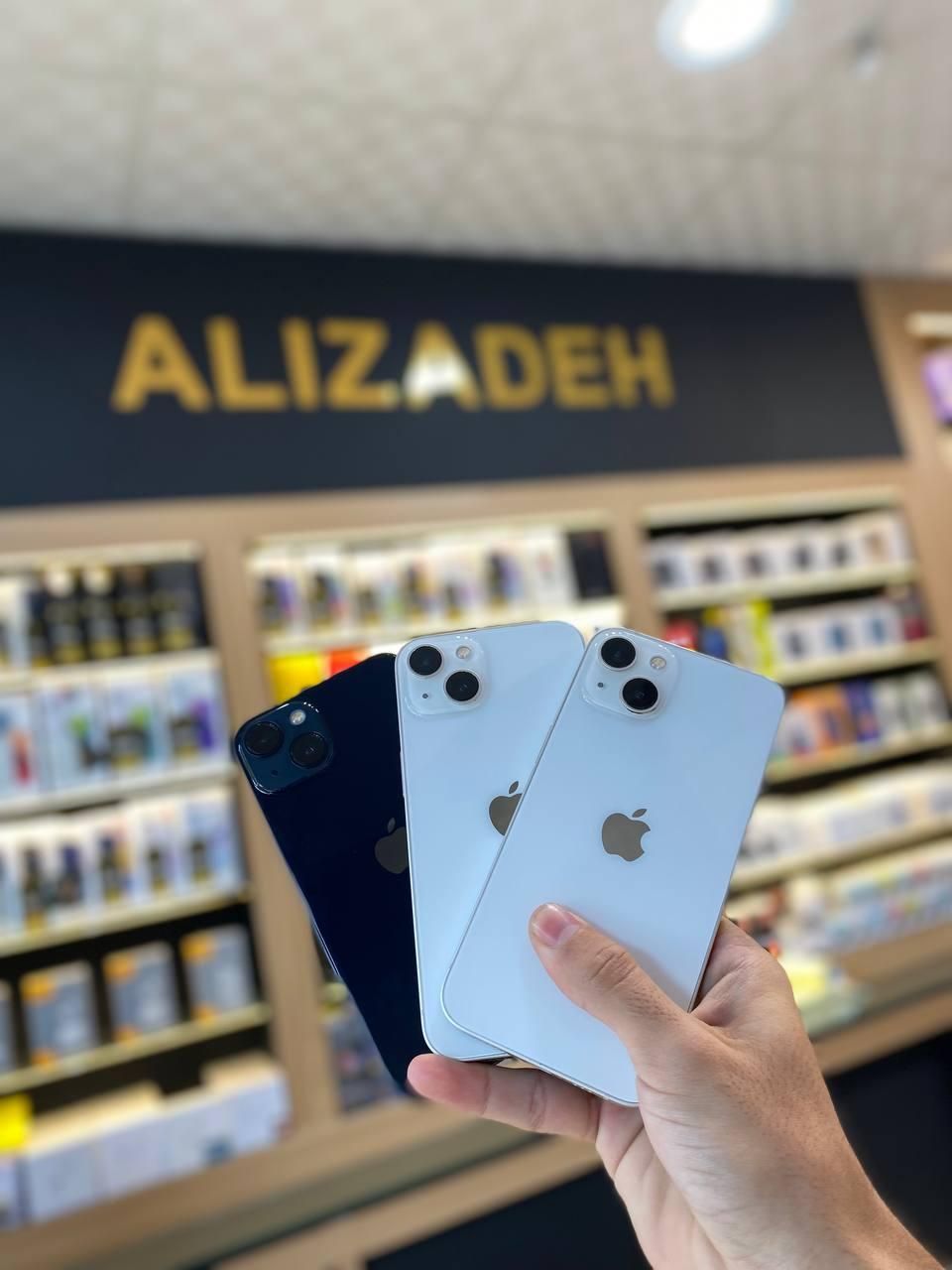 اپل iPhone 13 ۱۲۸ گیگابایت بی نهایت تمیز|موبایل|نیشابور, امام خمینی|دیوار