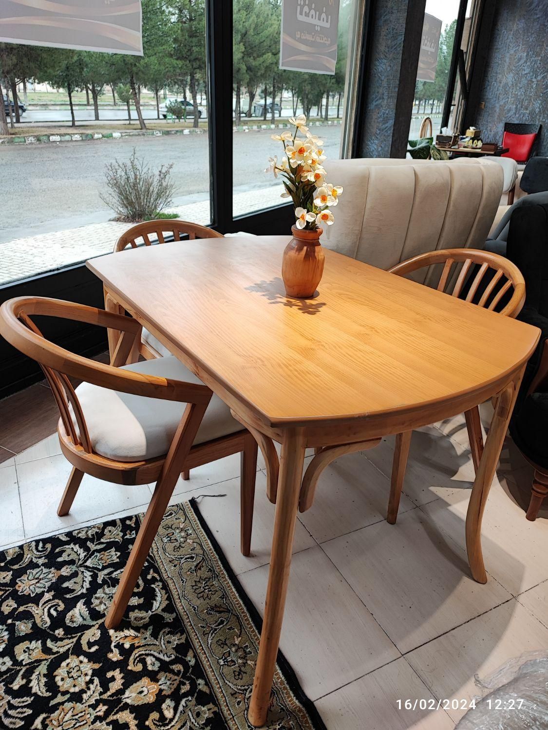 میز و صندلی  نهارخوری مدل لهستانی|میز و صندلی غذاخوری|کرمانشاه, |دیوار
