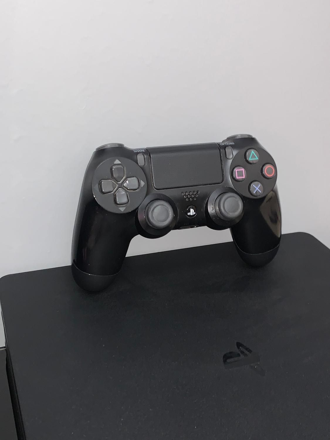 Ps4 slim|کنسول، بازی ویدئویی و آنلاین|تهران, دریاچه شهدای خلیج فارس|دیوار