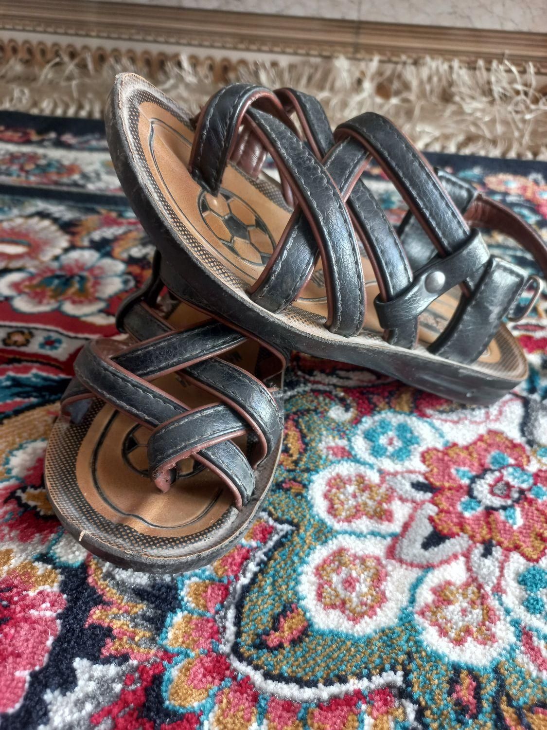 کفش|کفش و لباس بچه|اهواز, شهرک دانشگاه|دیوار