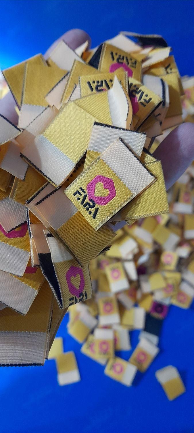 چاپ مارک لباس ، مارک پارچه ، مارک بافتی ،مارک ساتن|خدمات پیشه و مهارت|تهران, بهارستان|دیوار