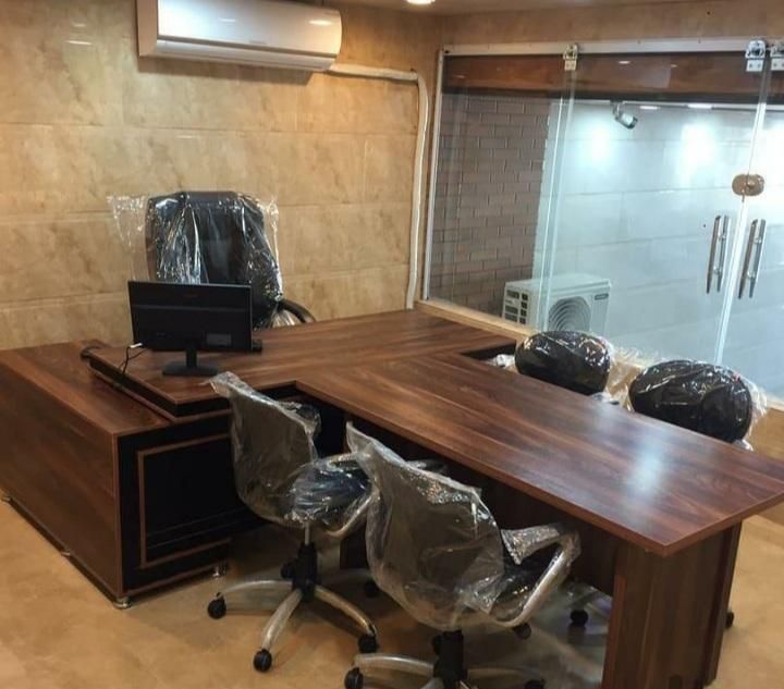 ست میز صندلی مدیریت با کنفرانس|دفتر کار|رشت, کوی جام جم|دیوار