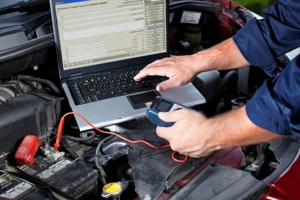 عیب یابی تخصصی و رفع ایراد برقی انواع خودرو|خدمات موتور و ماشین|اردبیل, |دیوار