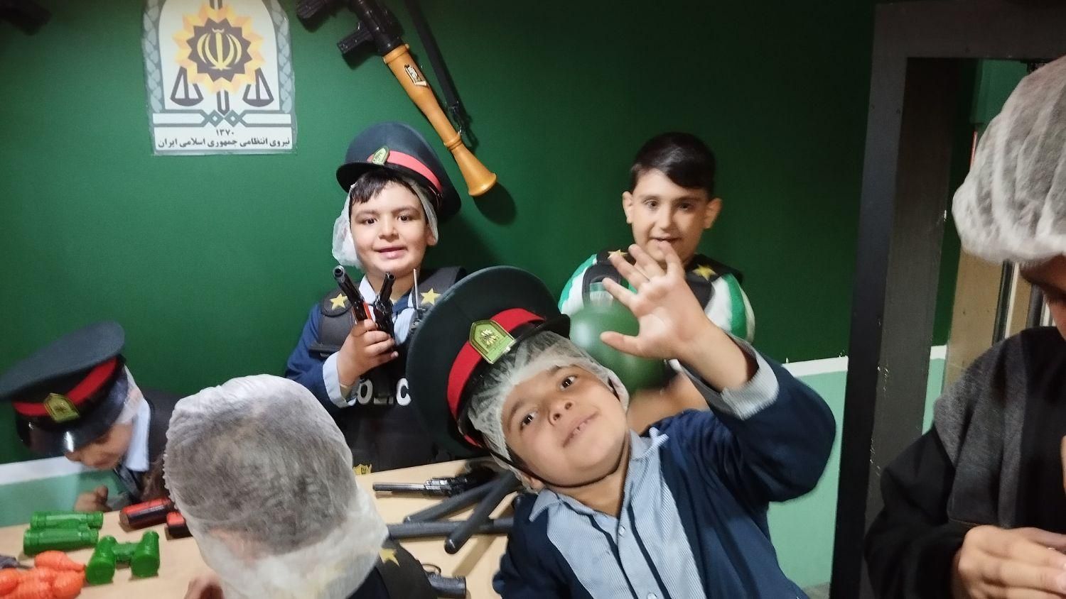 کودکستان ظهرابی|خدمات آموزشی|پاکدشت, |دیوار