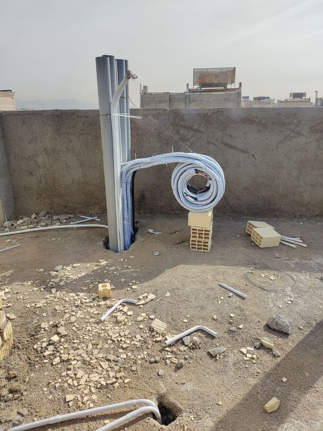 نصب اسپیلت لوله کشی مسی کولرگازی لوله گذاری اسپلیت|خدمات پیشه و مهارت|شیراز, زرهی|دیوار