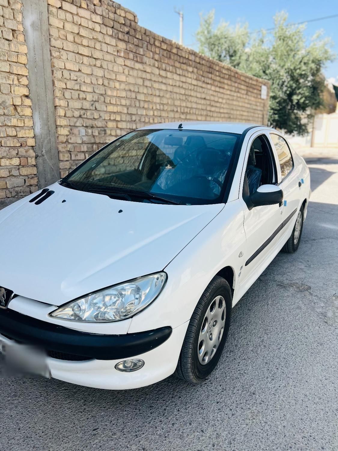 پژو 206 SD V8،  ۱۳۹۷ عروسک|خودرو سواری و وانت|شیراز, انجیر|دیوار