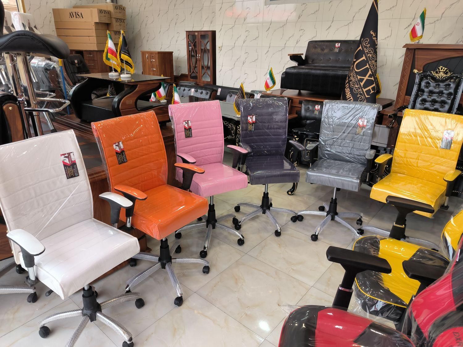 صندل جکدار اداری چرخ دارصندلی جک دار چرخدار مدیریت|مبلمان اداری|سلماس, |دیوار