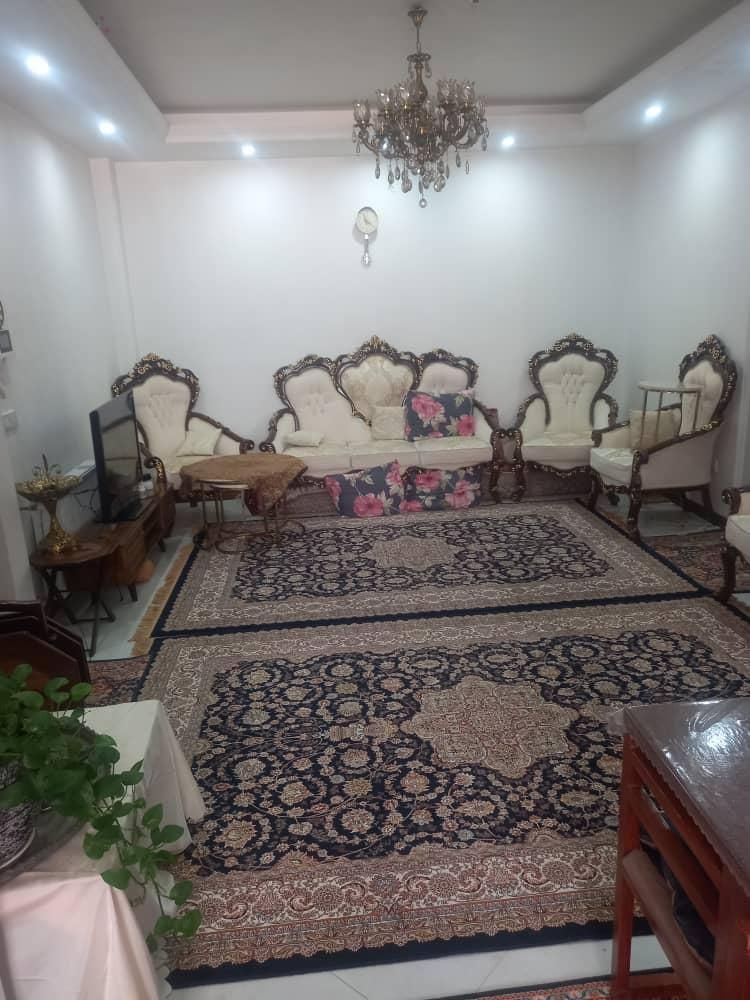 ۷۳متری دوخوابه رزاقی|فروش آپارتمان|تهران, گلچین|دیوار