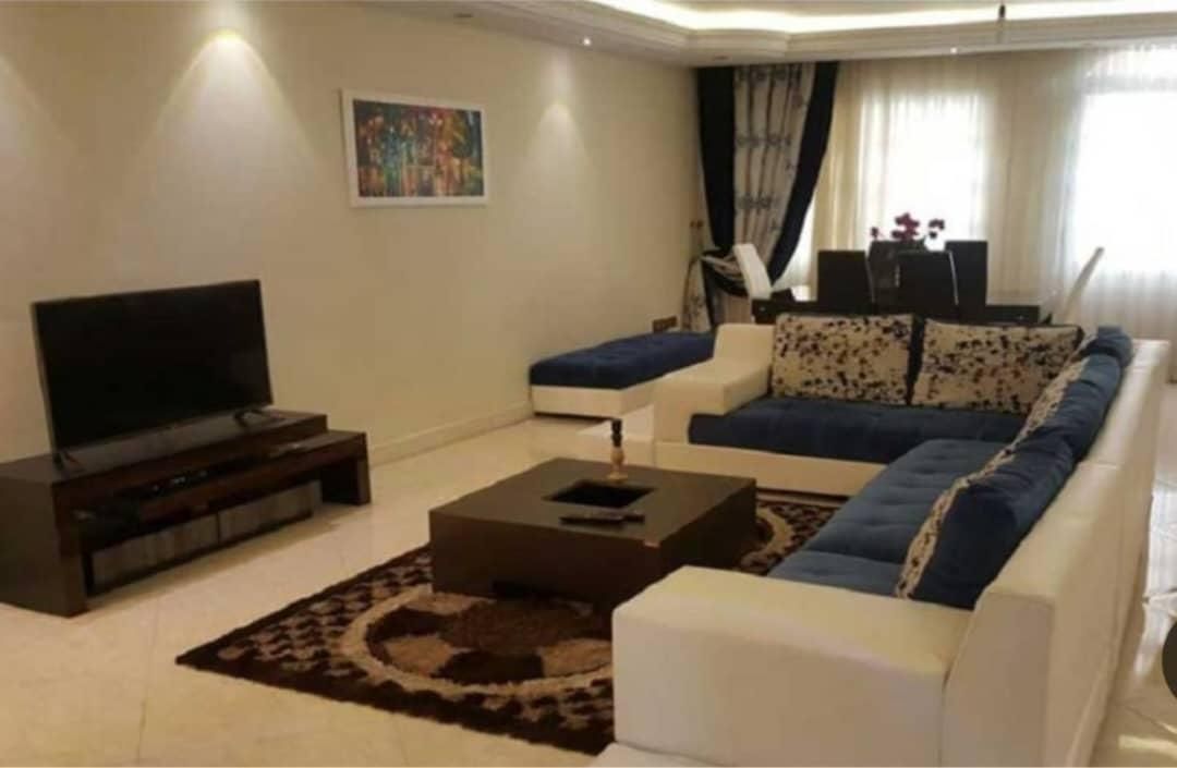 خانه مبله . سوییت مبله. آپارتمان مبله|اجارهٔ کوتاه‌مدت آپارتمان و سوئیت|شیراز, بعثت|دیوار