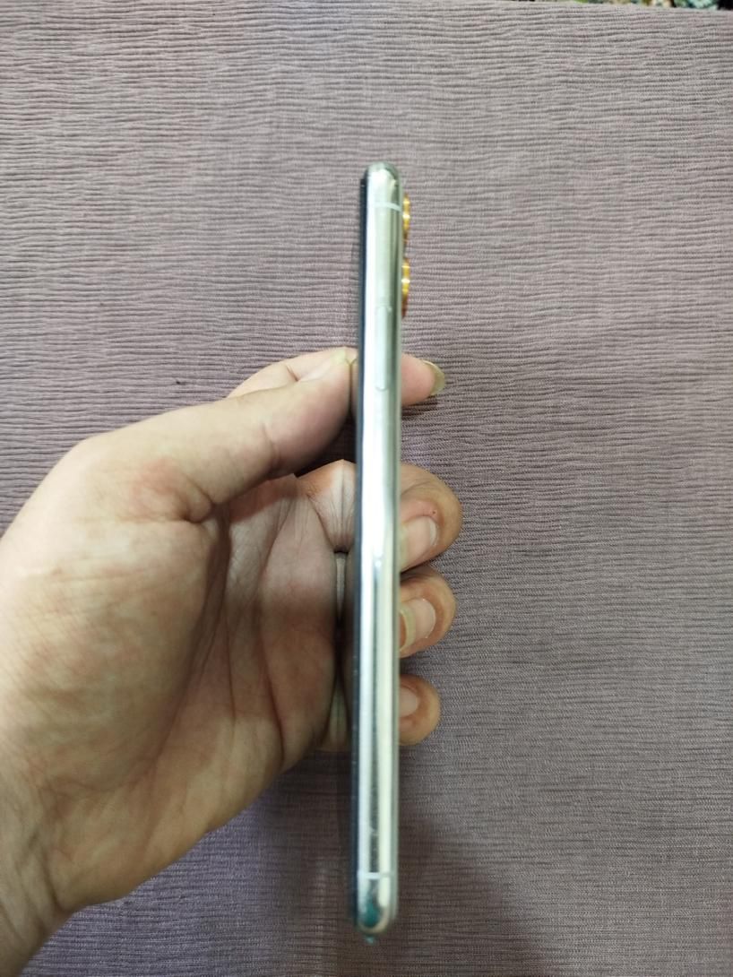 اپل iPhone 11 Pro Max با حافظهٔ ۲۵۶ گیگابایت|موبایل|زاهدان, |دیوار