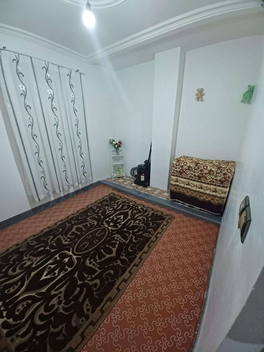 اجاره سوییت ۶۰متری هم کف با پارکینگ|اجارهٔ کوتاه‌مدت آپارتمان و سوئیت|اسالم, |دیوار