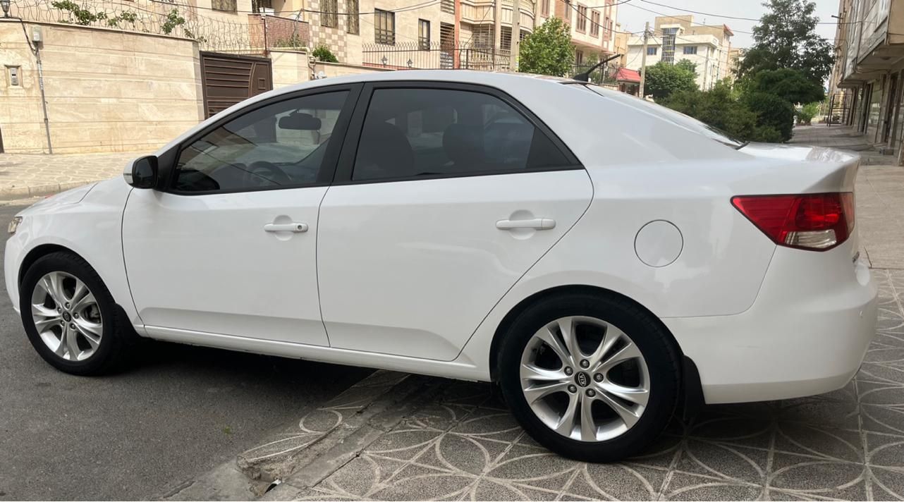کیا سراتو مونتاژ دنده‌ای 1600cc، مدل ۱۳۹۳ بیرنگ|خودرو سواری و وانت|کرج, منظریه|دیوار