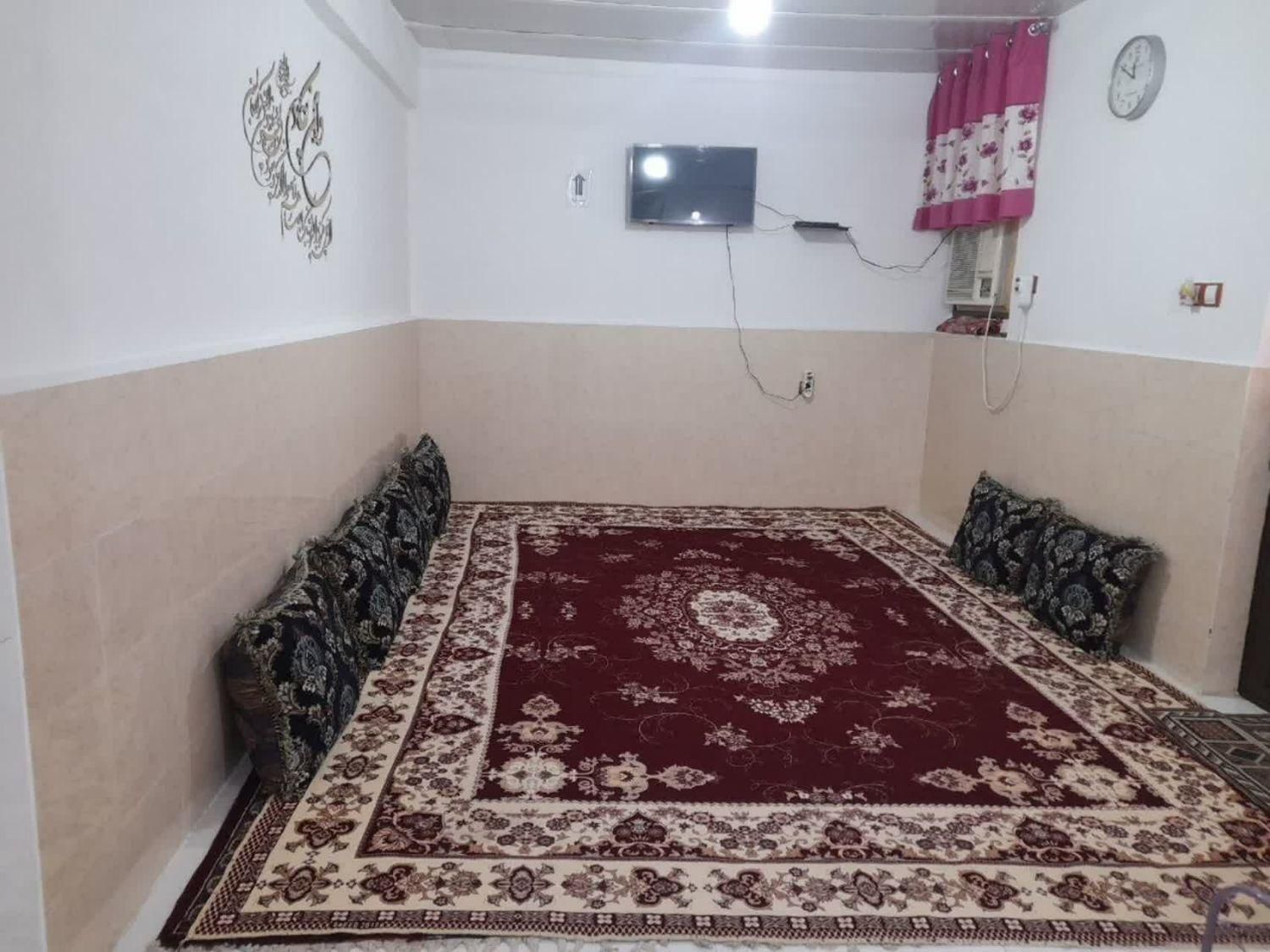 پارکینگ دار، کنار دریا.|اجارهٔ کوتاه‌مدت آپارتمان و سوئیت|بندرعباس, |دیوار