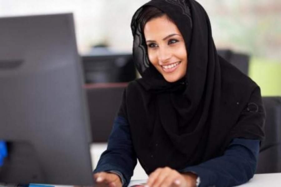 منشی خانم ساده|استخدام اداری و مدیریت|تهران, یافت‌آباد|دیوار