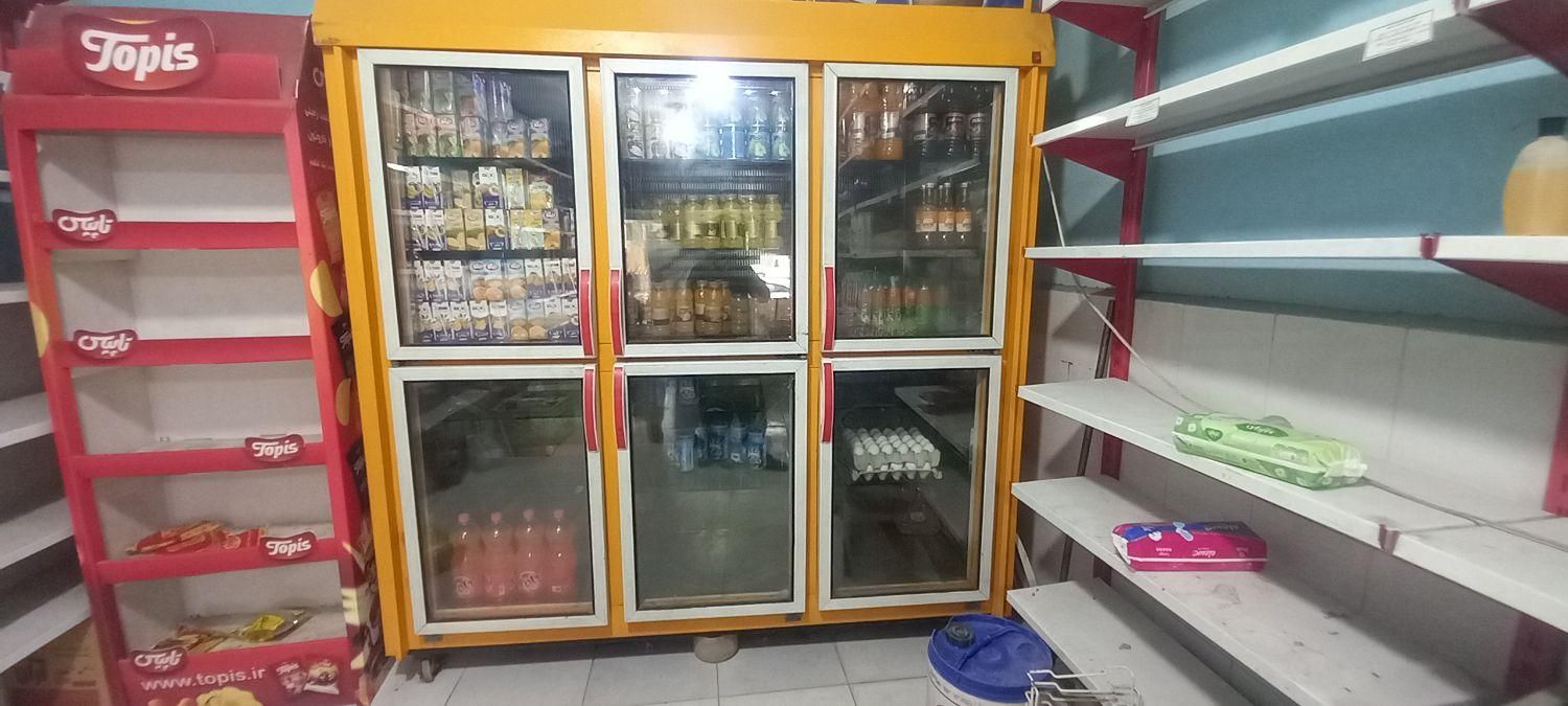 وسایل کامل سوپرمارکت ازقبیل یخچال شیش در ویترین|فروشگاه و مغازه|چابهار, |دیوار