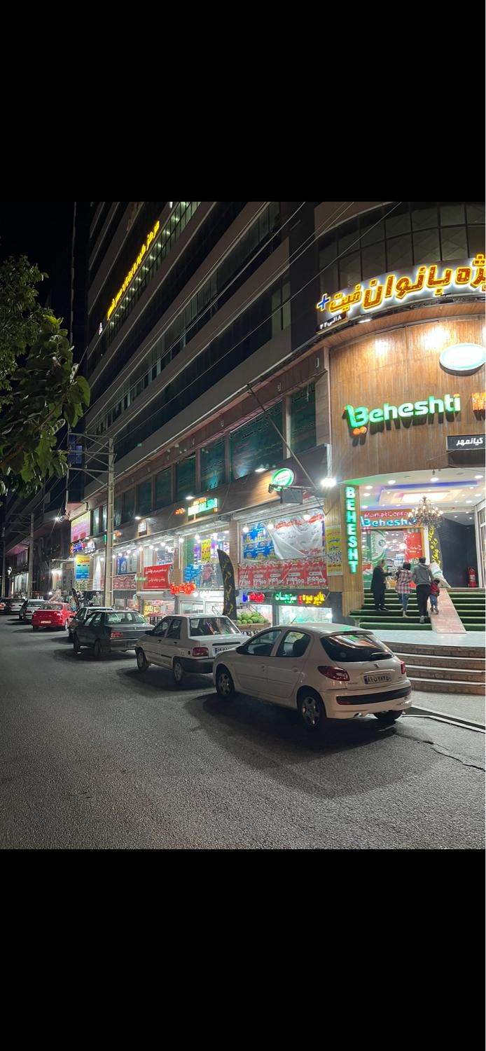 اجاره مغازه ۵۰۰ متربلوار اصلی کیانمهربالای هایپر|اجارهٔ مغازه و غرفه|کرج, کیانمهر|دیوار