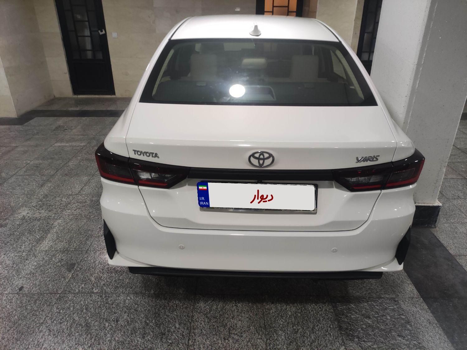 تویوتا یاریس صندوق دار 1500cc، مدل ۲۰۲۳|خودرو سواری و وانت|تهران, دردشت|دیوار