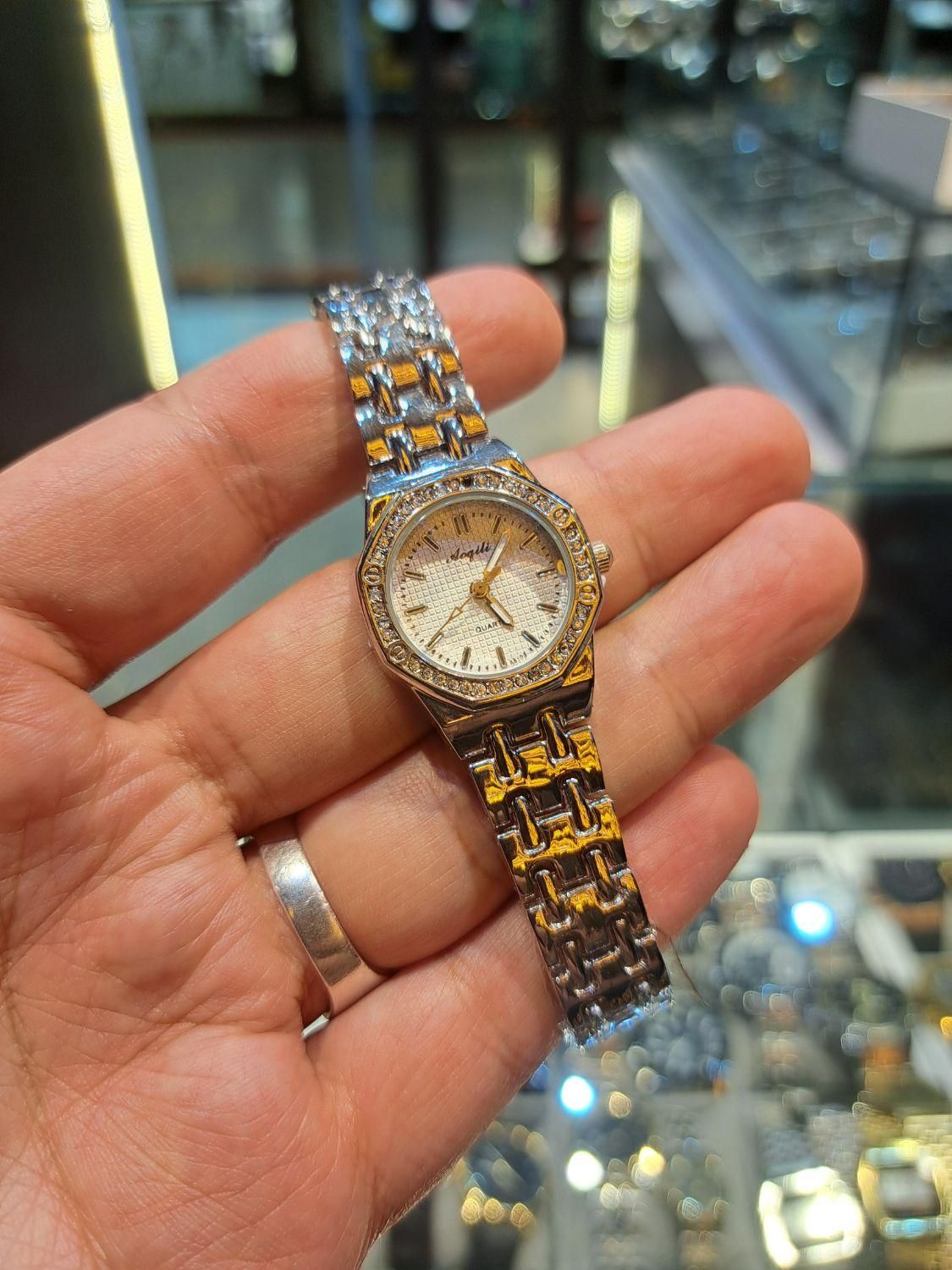 ساعت مچی زنانه جواهری هشت ضلعی استیل رنگبندی|ساعت|مشهد, راهنمایی|دیوار