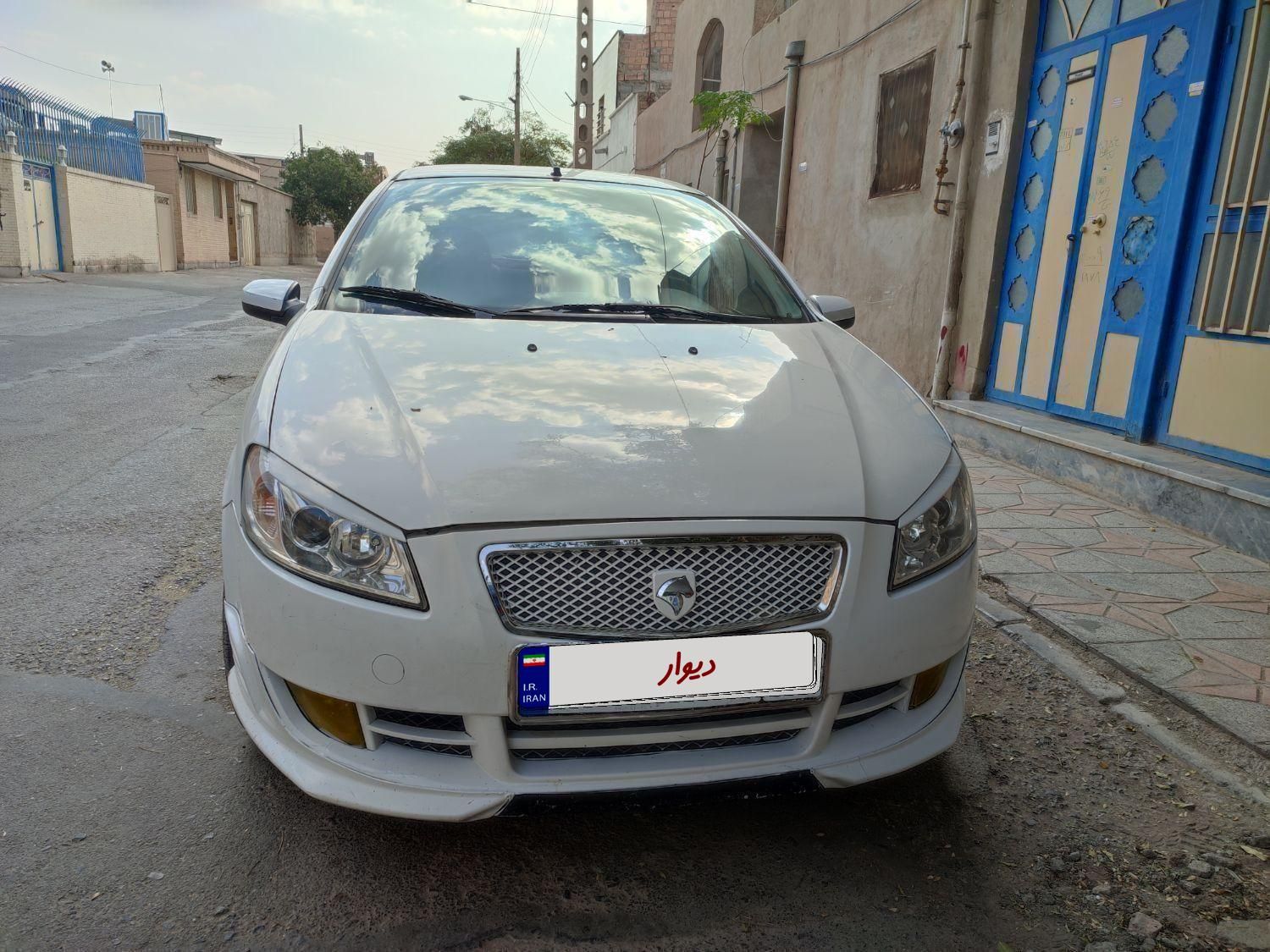 رانا LX، مدل ۱۳۹۴ کارمندی|خودرو سواری و وانت|کرمان, |دیوار