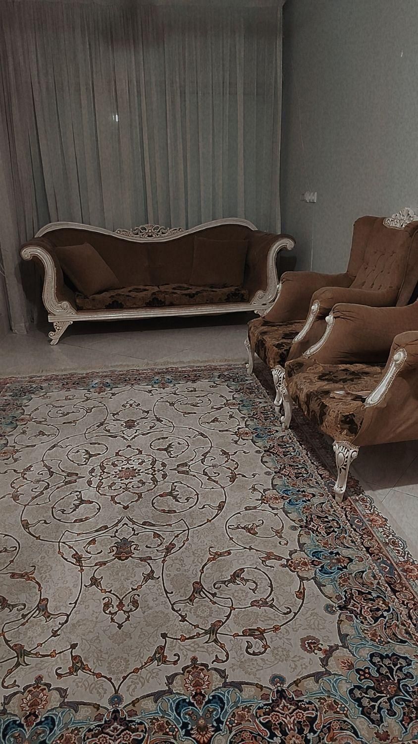 اجاره کوتاه مدت خونه با قیمت مناسب|اجارهٔ کوتاه‌مدت آپارتمان و سوئیت|مشهد, هنرور|دیوار