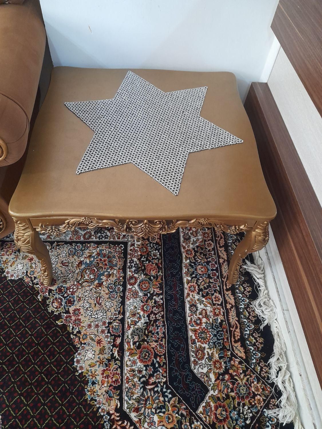 میز جلو مبل بزرگ|مبلمان خانگی و میز عسلی|فولادشهر, مسکن مهر فولادشهر|دیوار