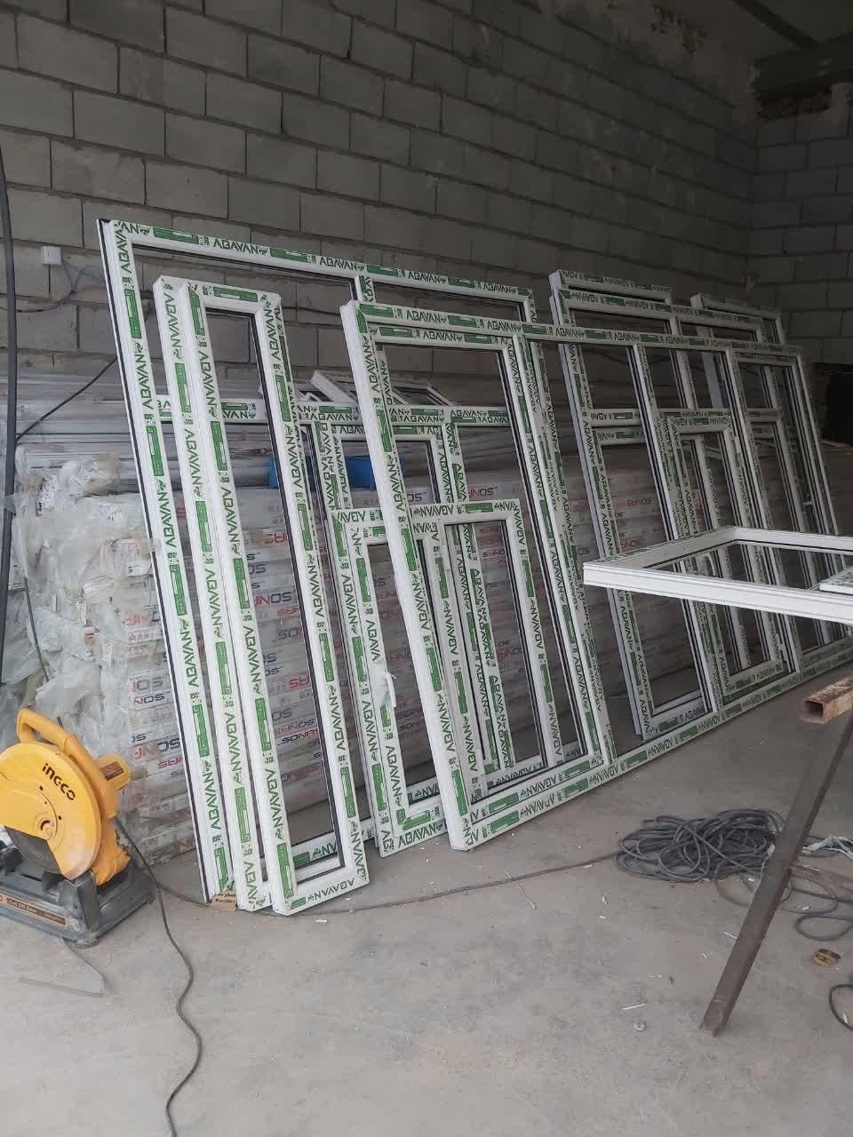 درب پنجره یوپی وی سی همه اندازه داریم|مصالح و تجهیزات ساختمان|تبریز, |دیوار